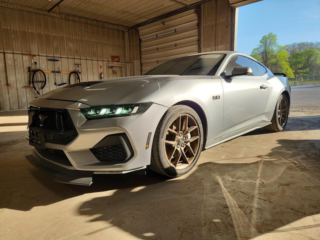 2024 Ford Mustang Gt - zdjęcie główne