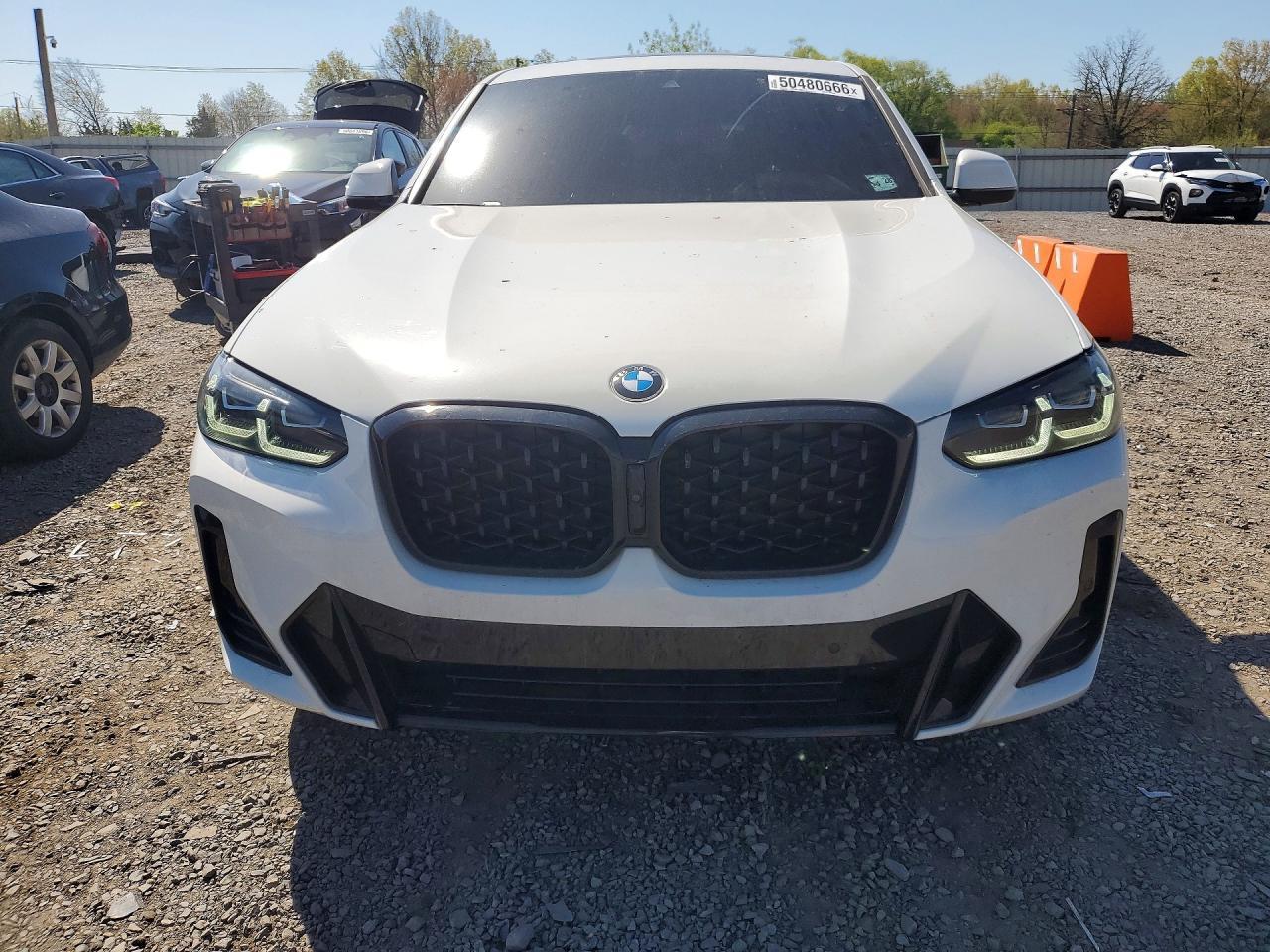 2024 BMW X4 xDrive30I - zdjęcie 5