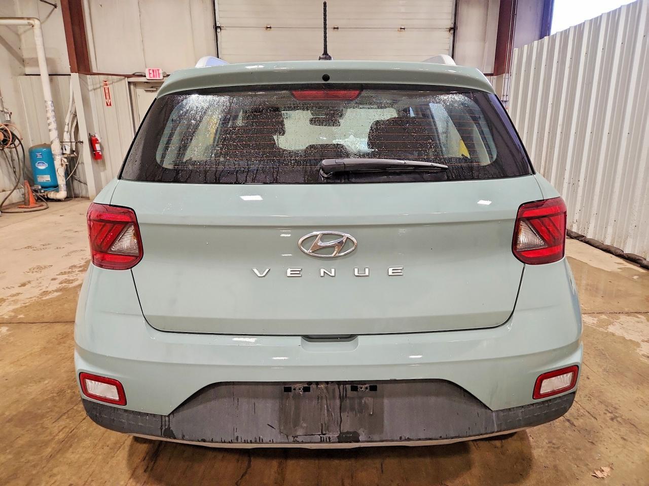 2025 Hyundai Venue Sel - zdjęcie 6