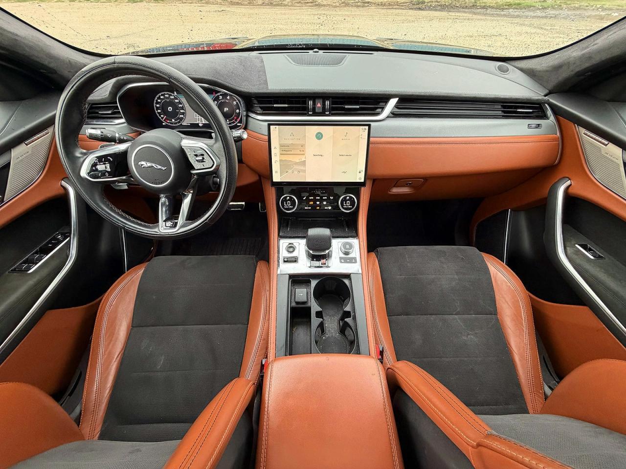 2022 Jaguar F-Pace Svr - zdjęcie 9