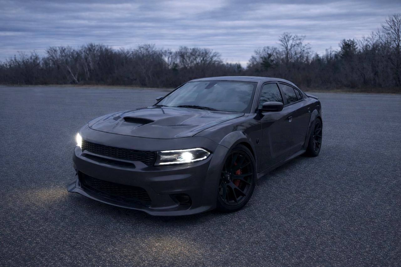 2020 Dodge Charger Srt Hellcat - zdjęcie 2