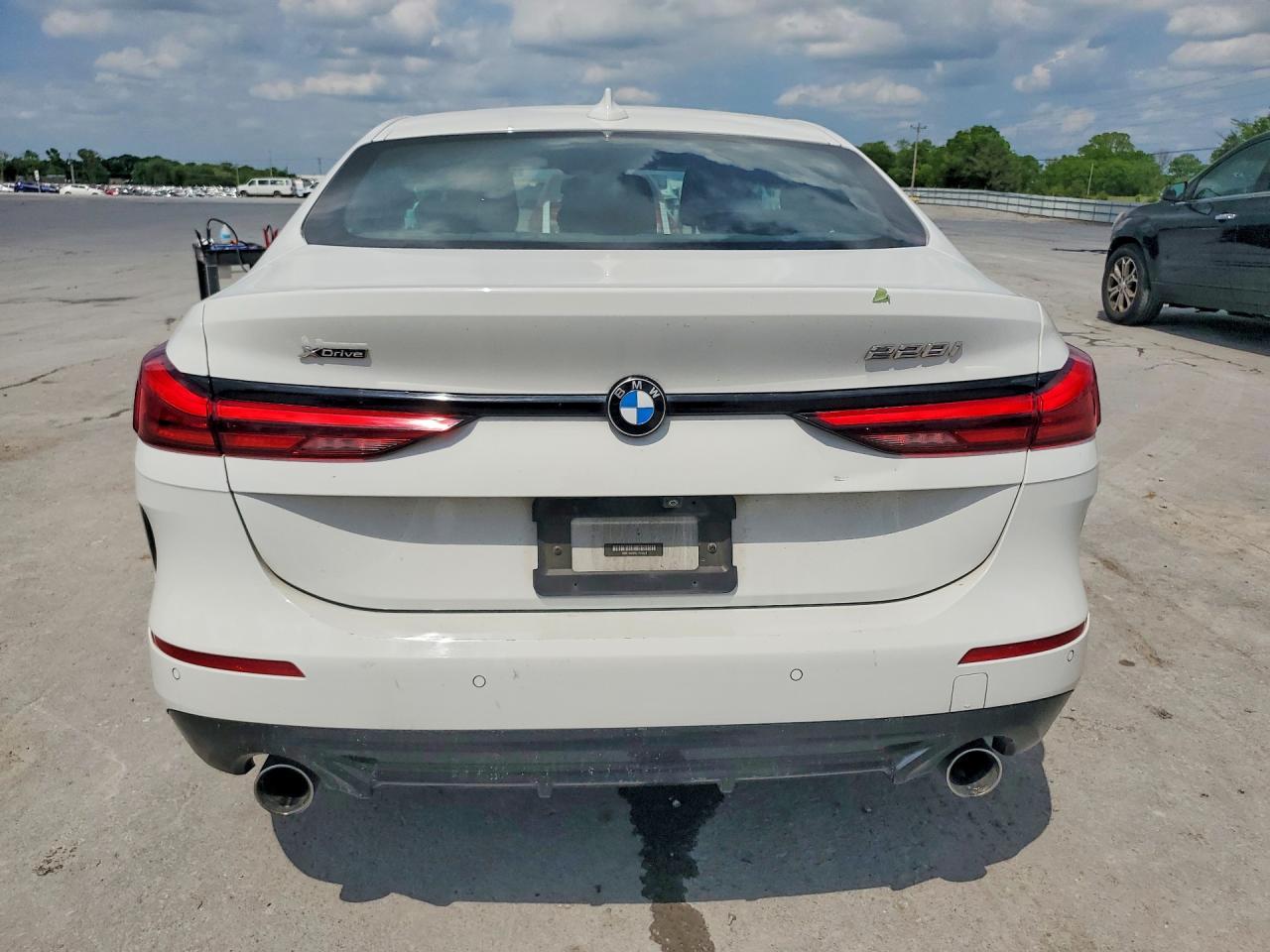 2020 BMW 228Xi - zdjęcie 6