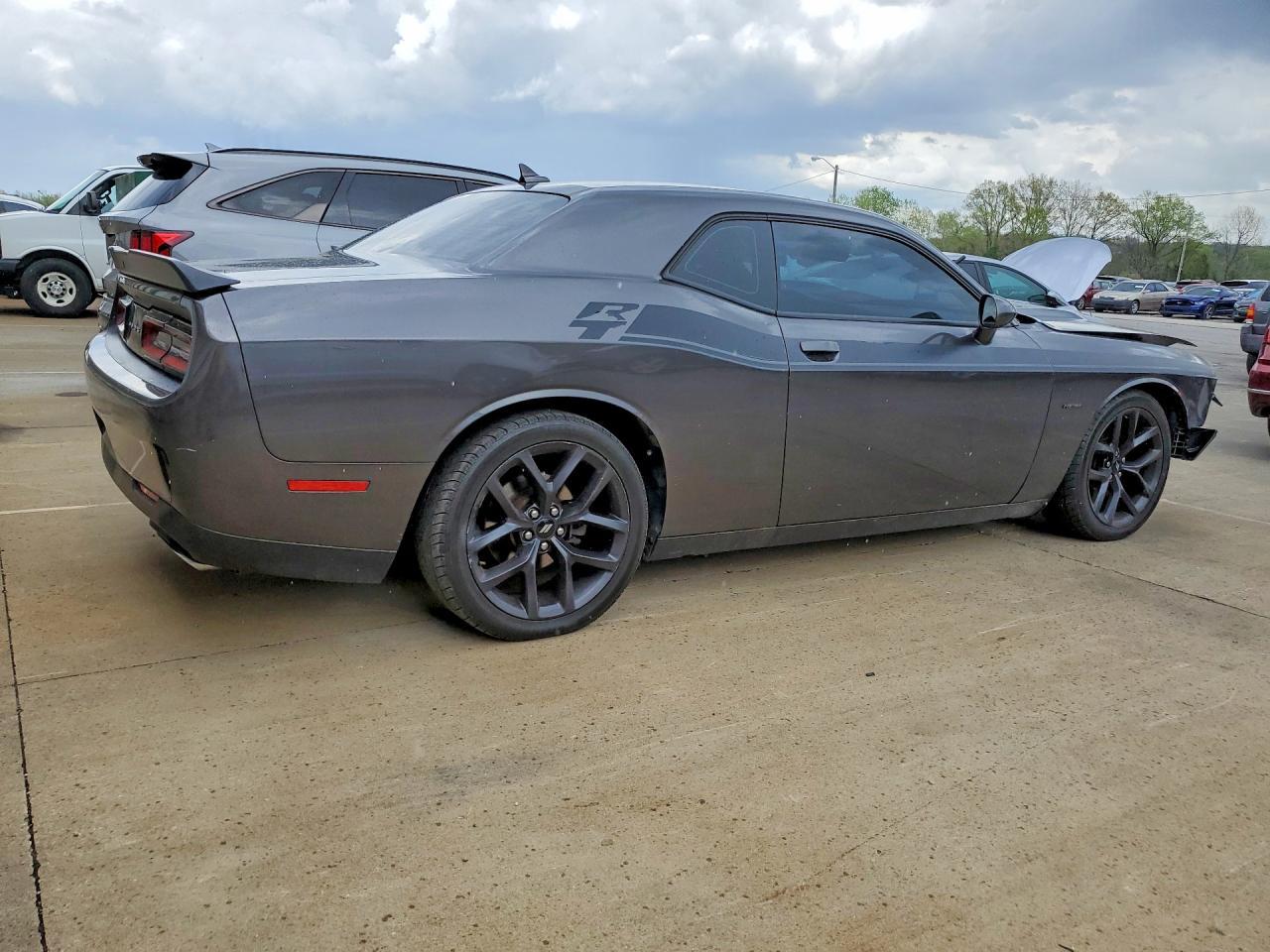 2019 Dodge Challenger R - zdjęcie 3