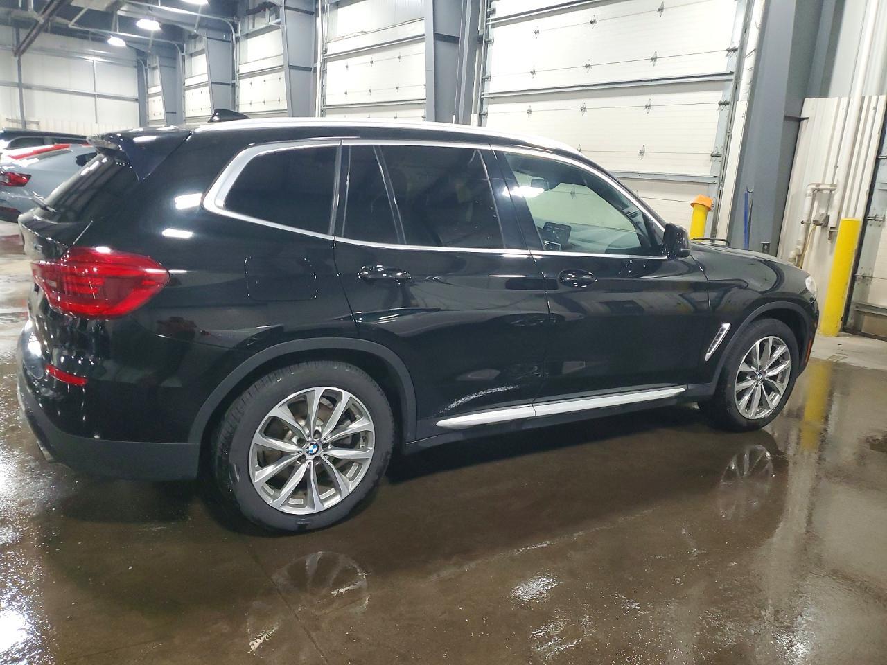 2018 BMW X3 xDrive30I - zdjęcie 3