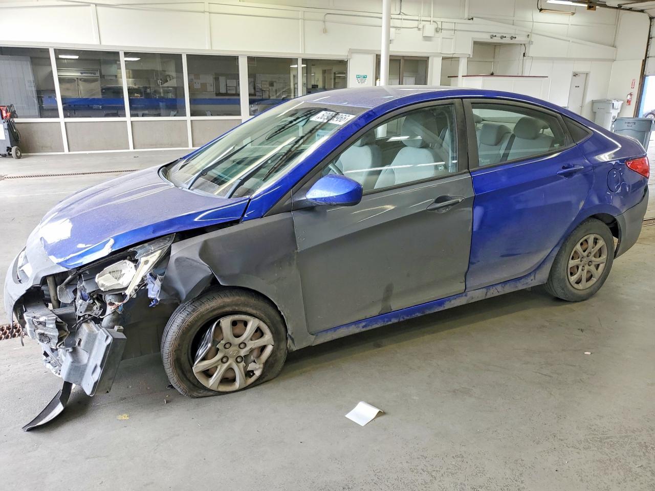 2013 Hyundai Accent Gls - zdjęcie główne