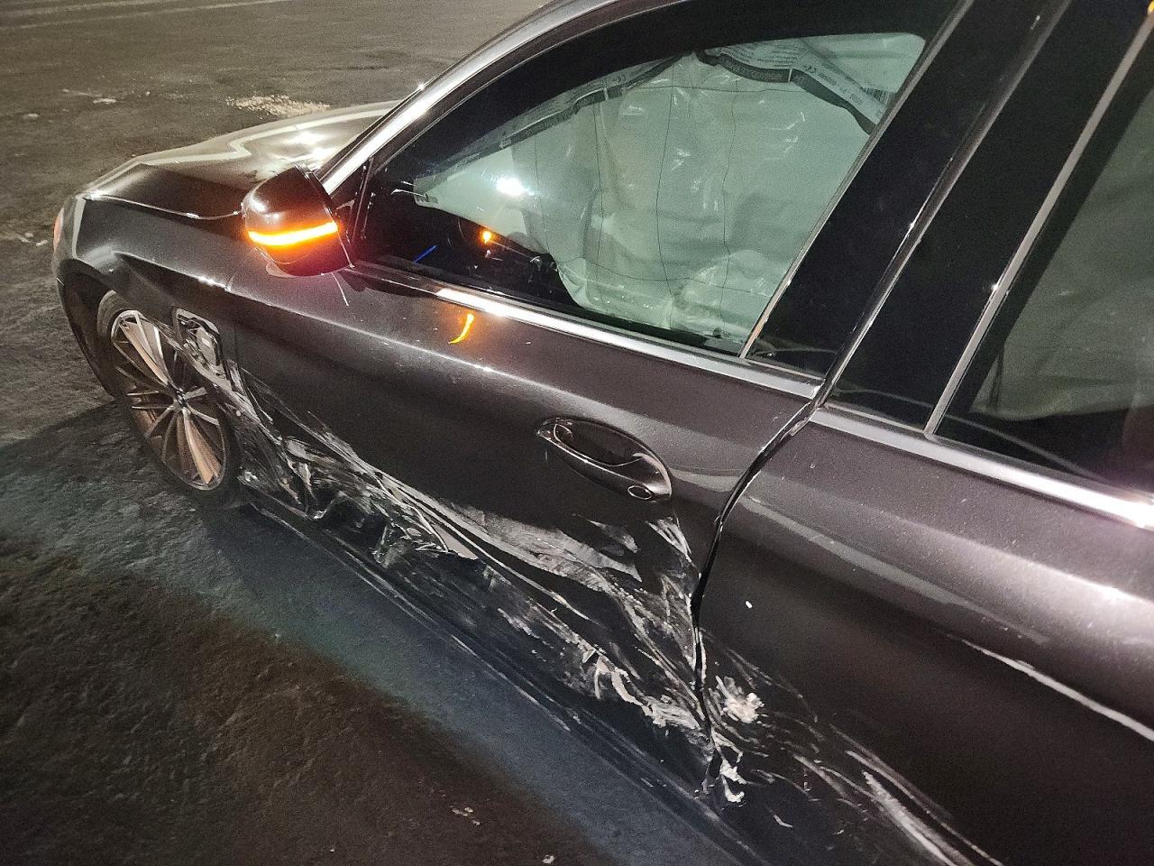 2019 BMW 530E - zdjęcie 7