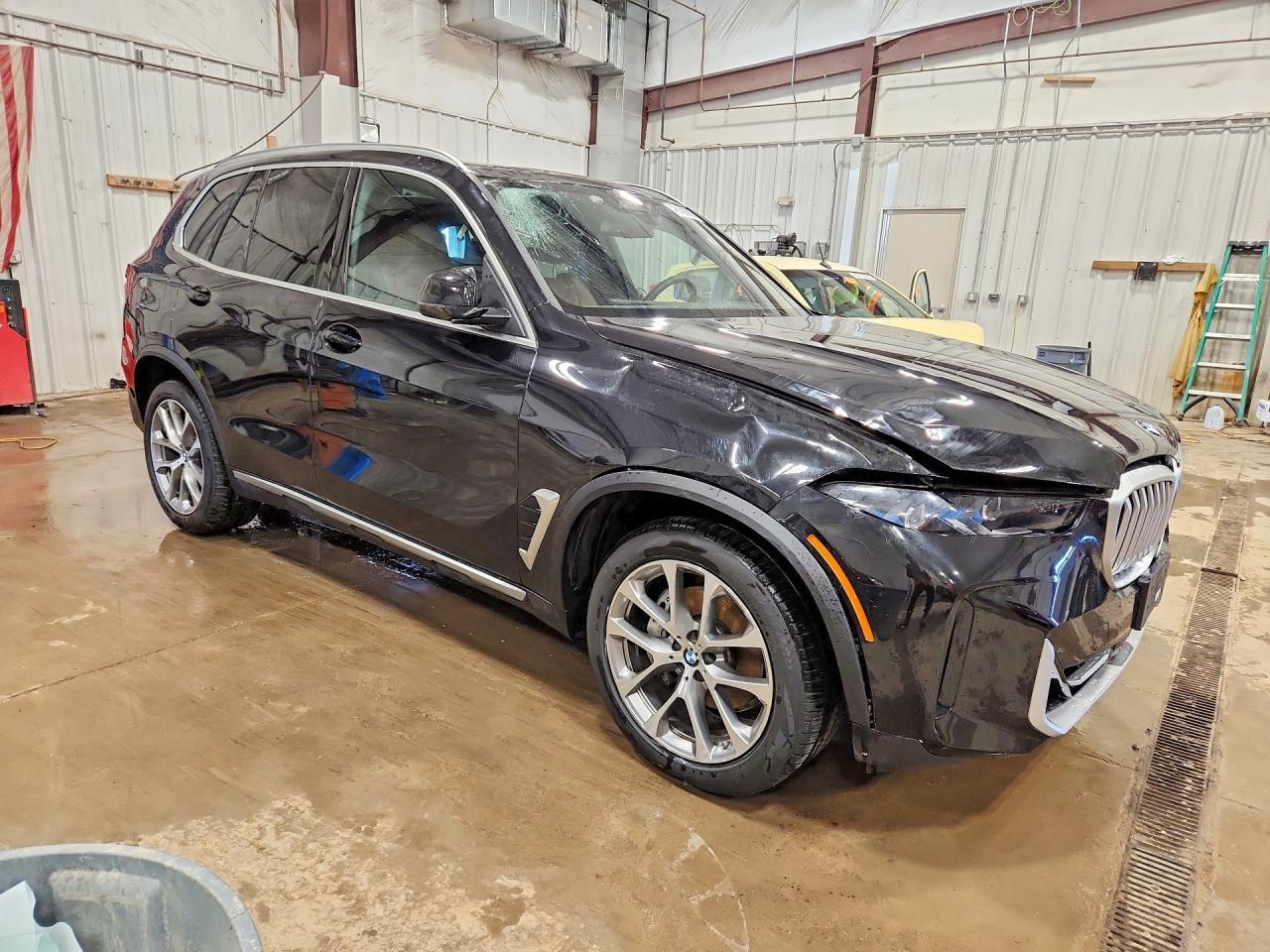 2025 BMW X5 xDrive40I - zdjęcie 4