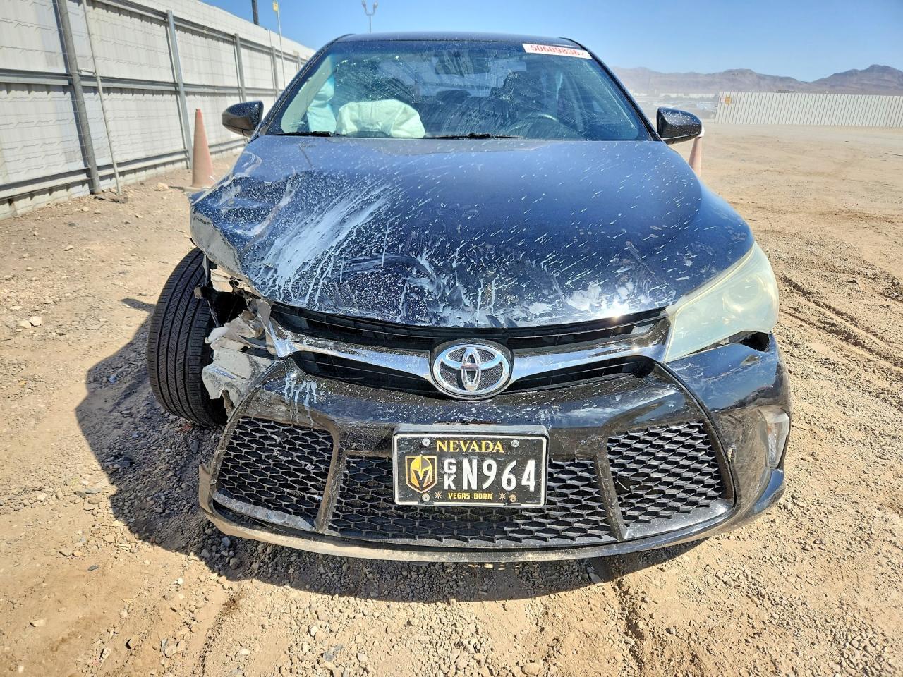 2016 Toyota Camry Se - zdjęcie 5