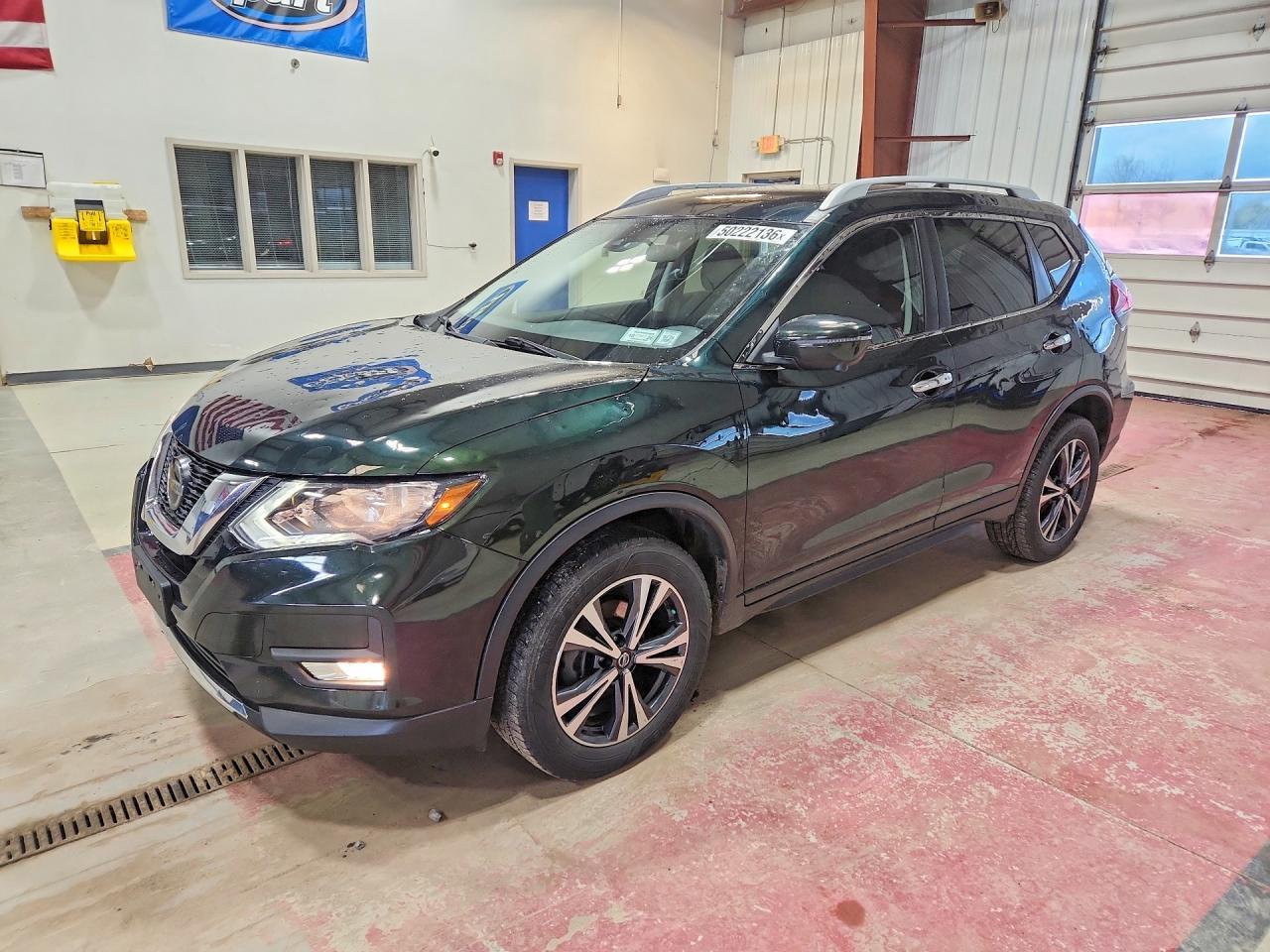 2019 Nissan Rogue Sv - zdjęcie główne