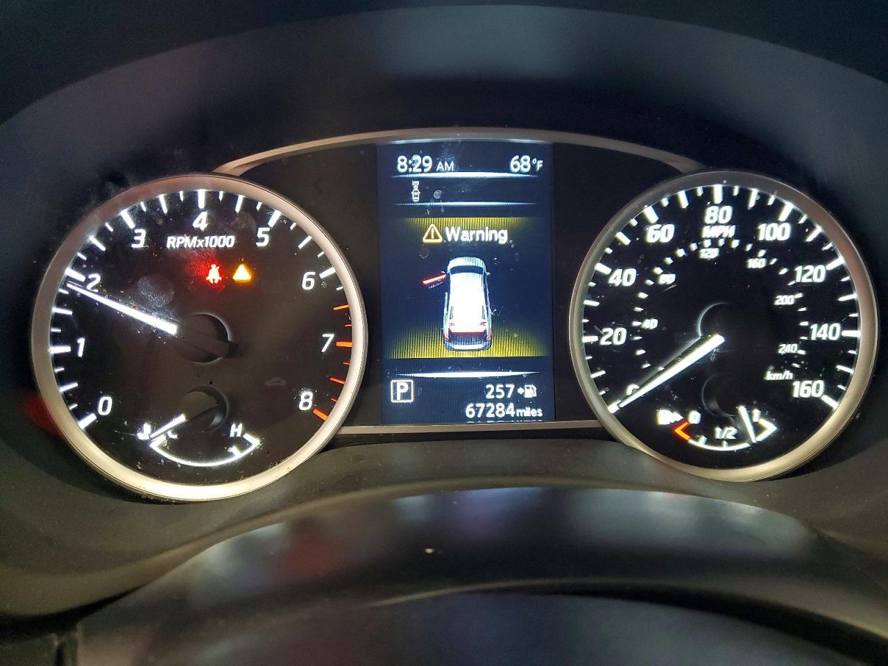 2018 Nissan Sentra S - zdjęcie 9