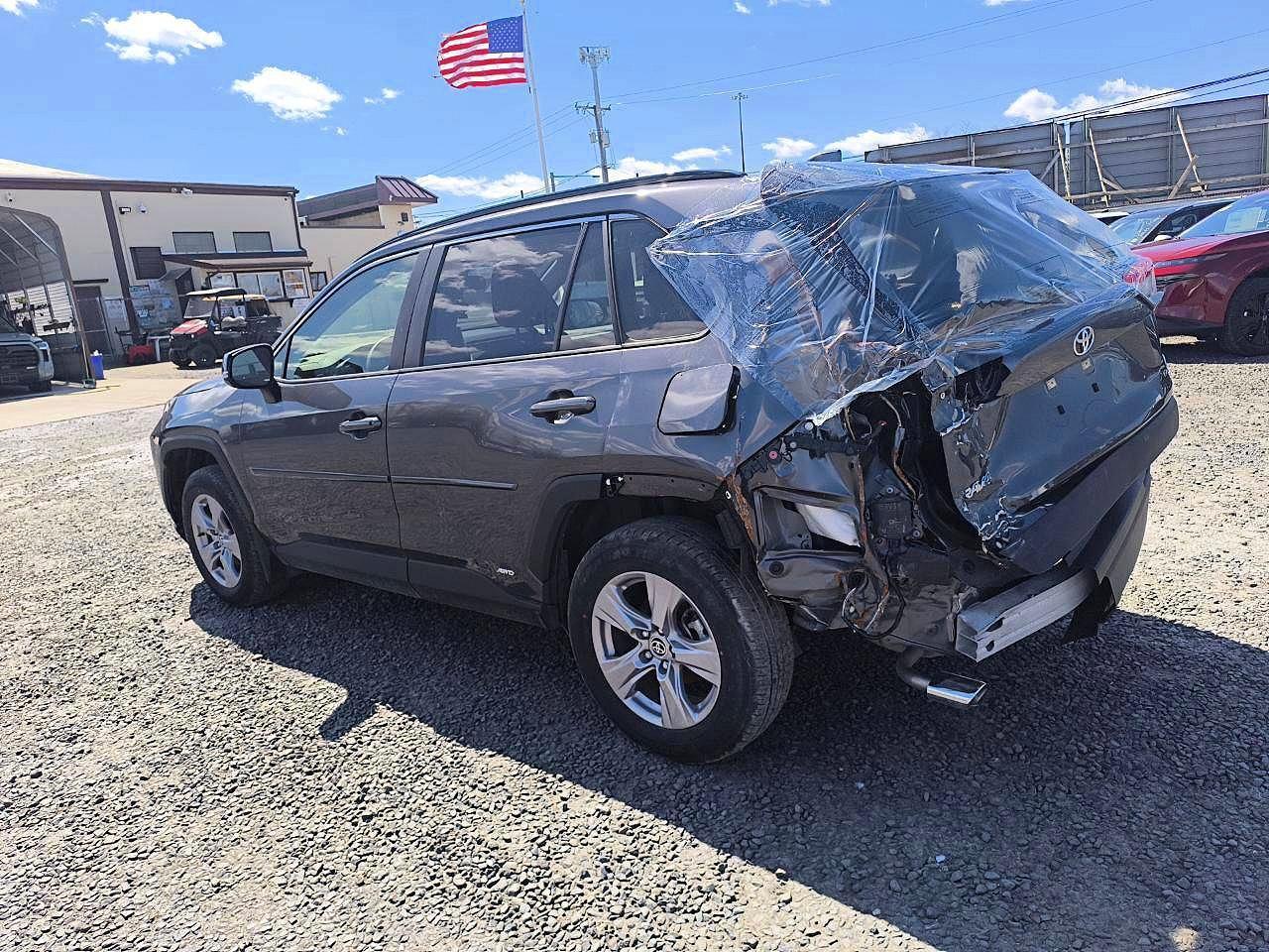 2025 Toyota Rav4 Hybrid Xle - zdjęcie 2