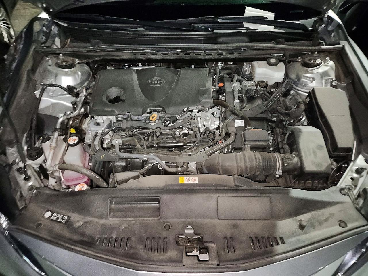 2024 Toyota Camry Le - zdjęcie 12