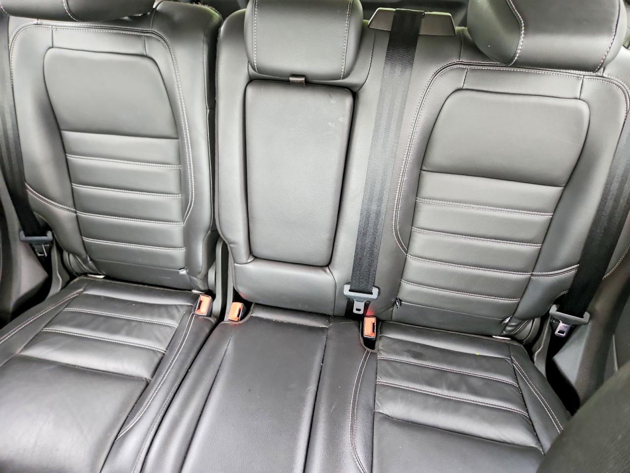 2017 Ford Escape Titanium - zdjęcie 10