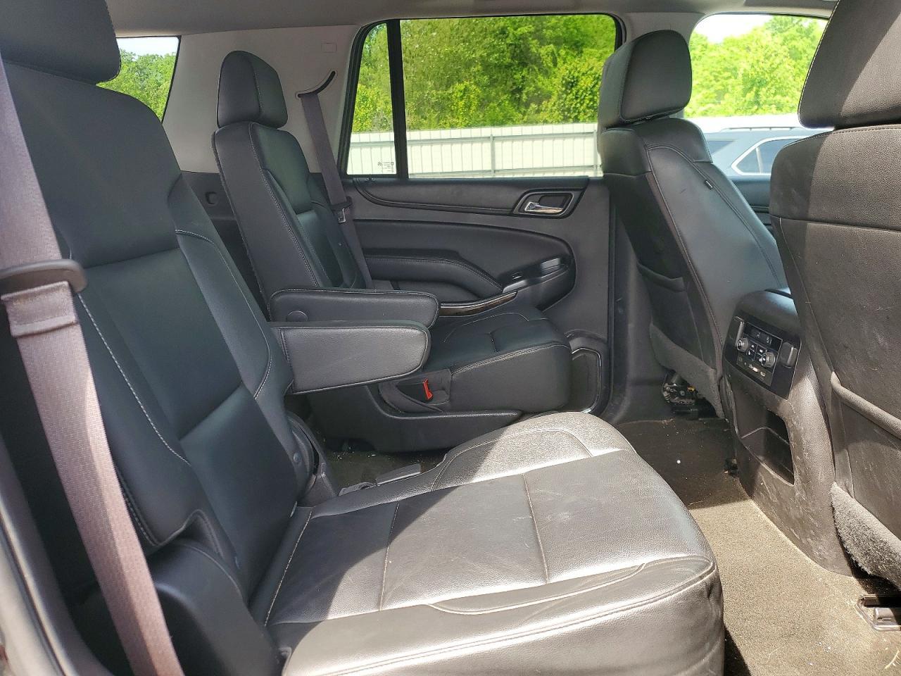 2017 Chevrolet Tahoe Lt - zdjęcie 11