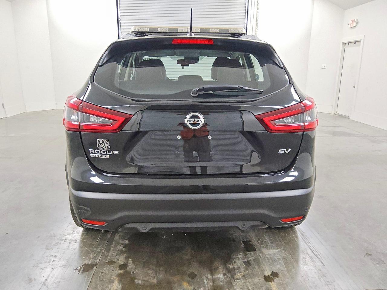 2022 Nissan Rogue Sport Sv - zdjęcie 6