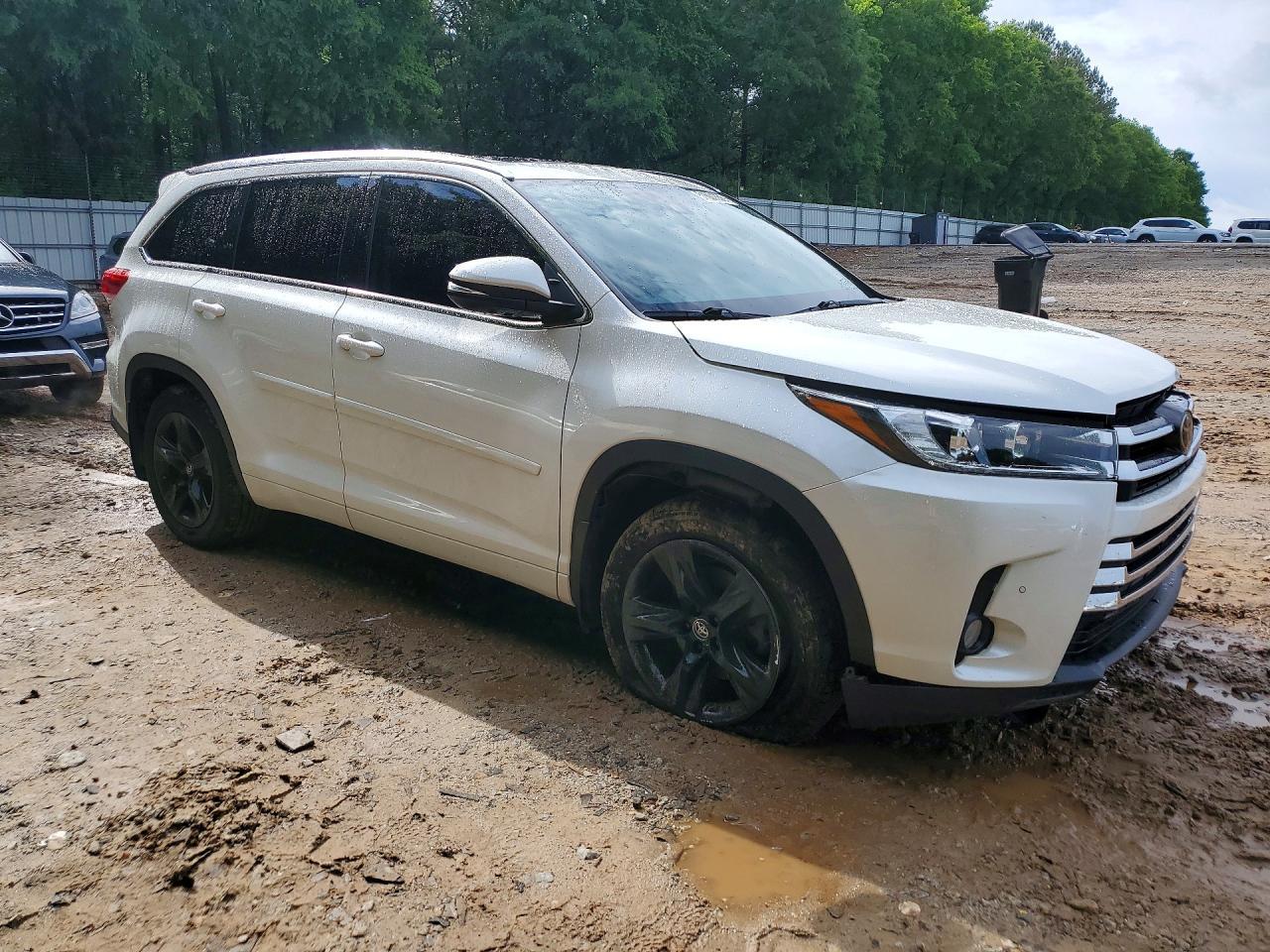 2018 Toyota Highlander Limited Platinum - zdjęcie 4