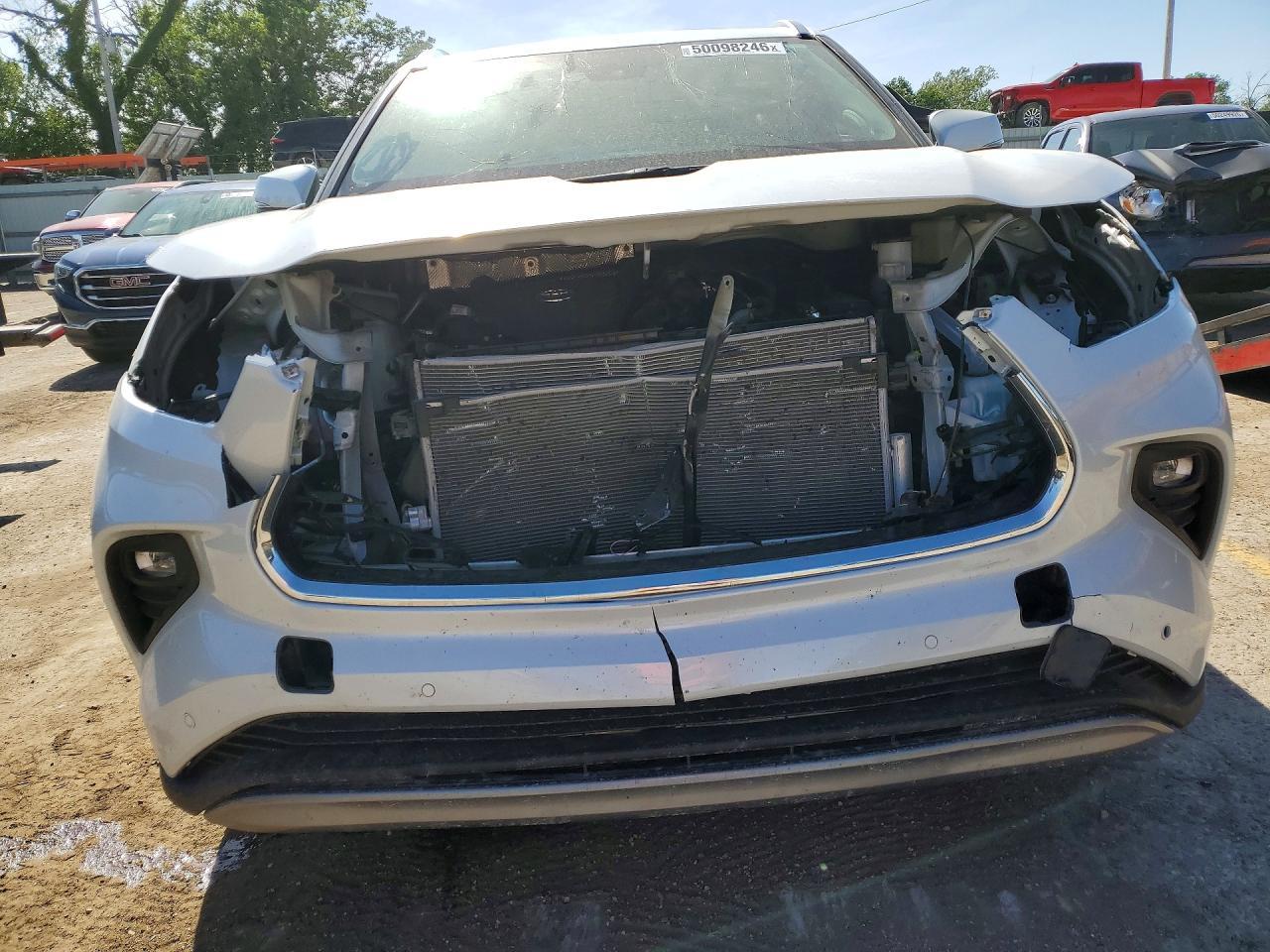 2025 Toyota Highlander Platinum - zdjęcie 5