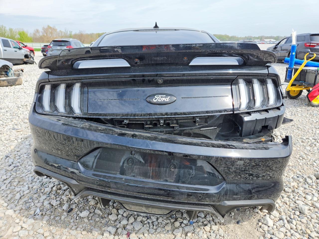 2020 Ford Mustang Gt - zdjęcie 6