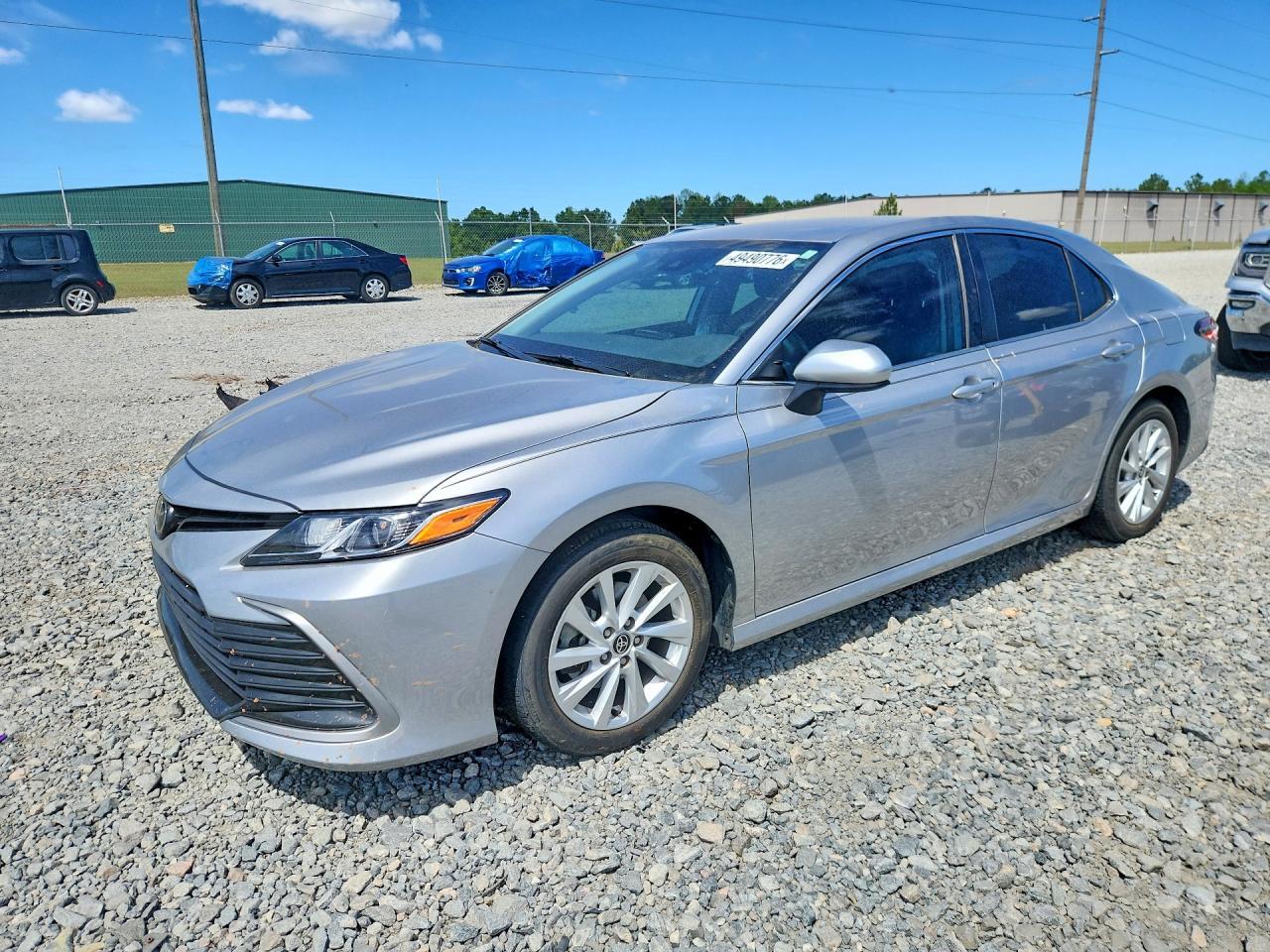 2023 Toyota Camry Le - zdjęcie główne