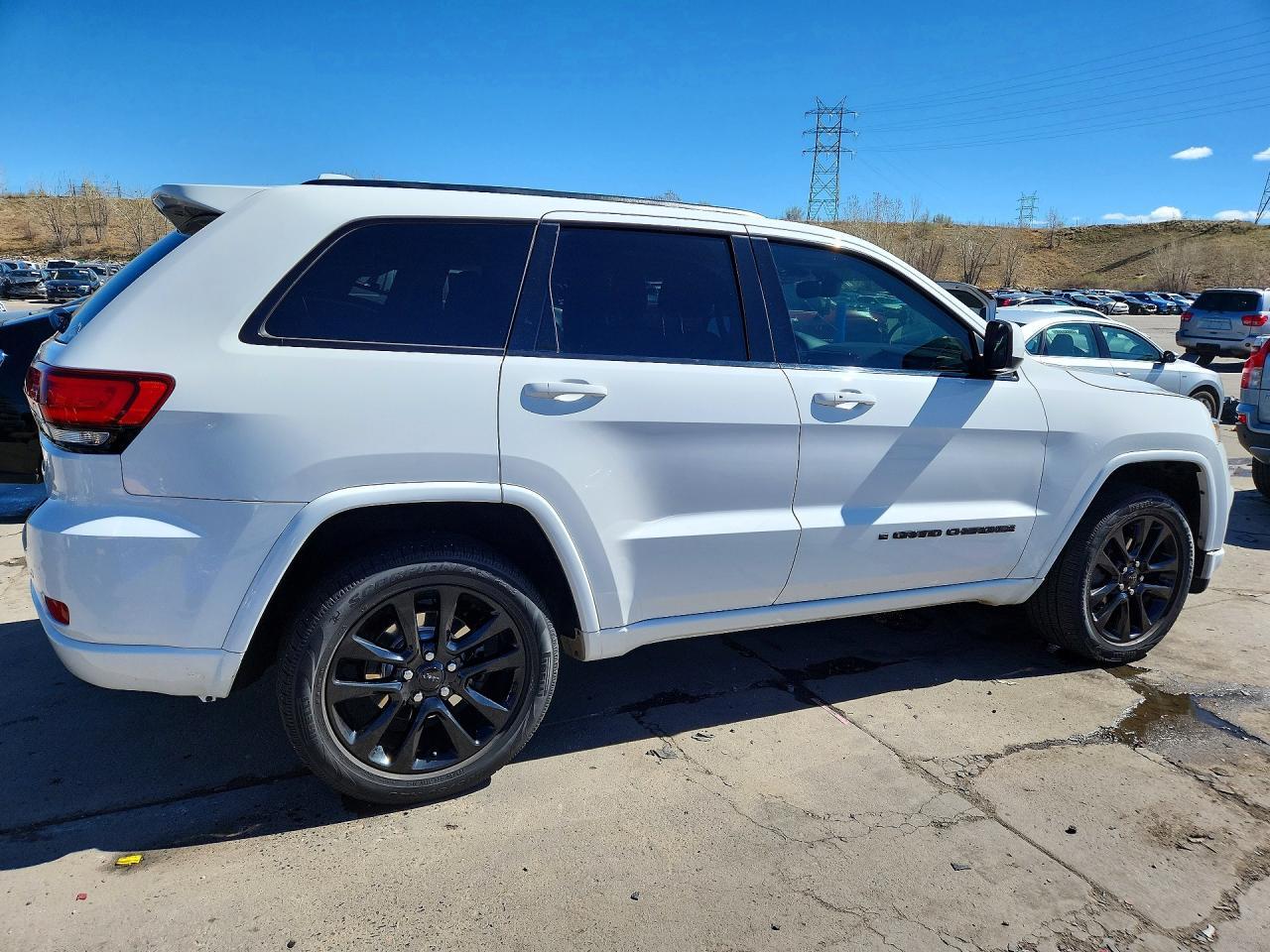 2019 Jeep Grand Cherokee Laredo - zdjęcie 3