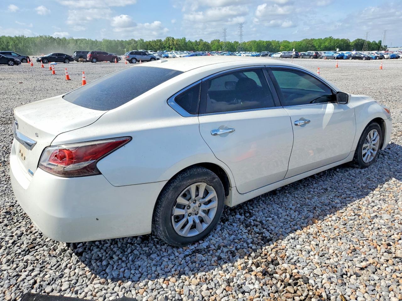 2014 Niss Altima - zdjęcie 3