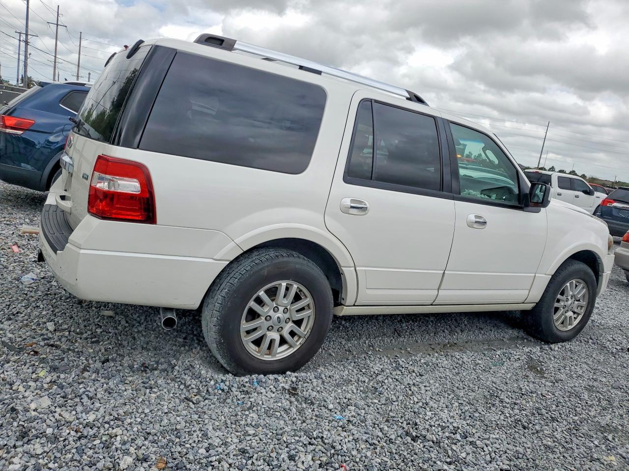 2013 Ford Expedition Limited - zdjęcie 3