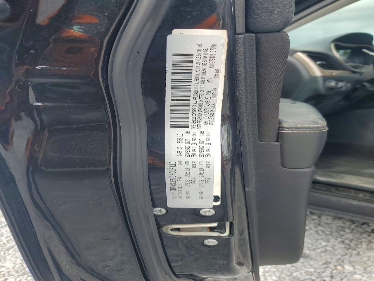 2015 Jeep Cherokee Latitude - zdjęcie 13