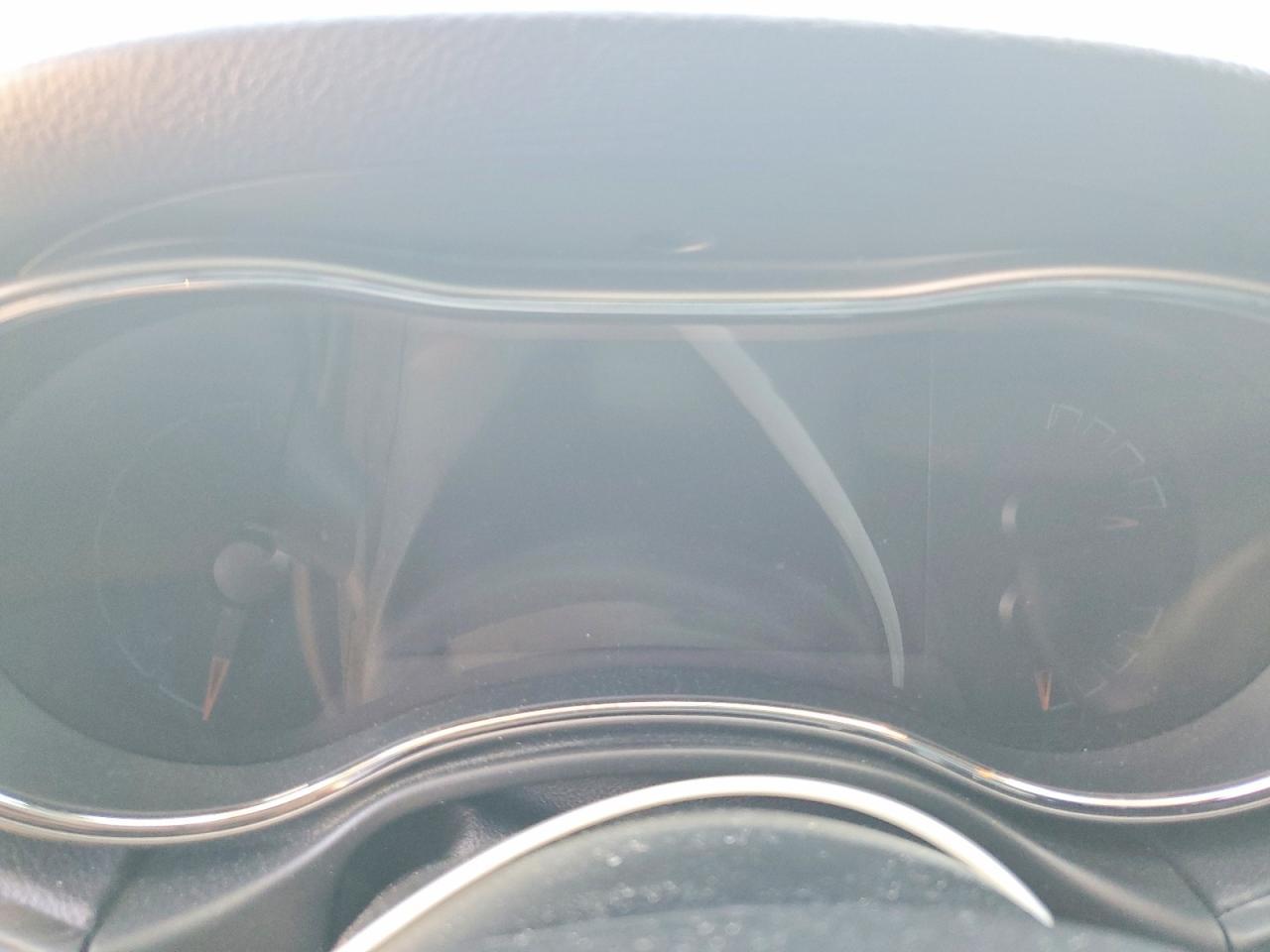 2021 Jeep Grand Cherokee Limited - zdjęcie 9