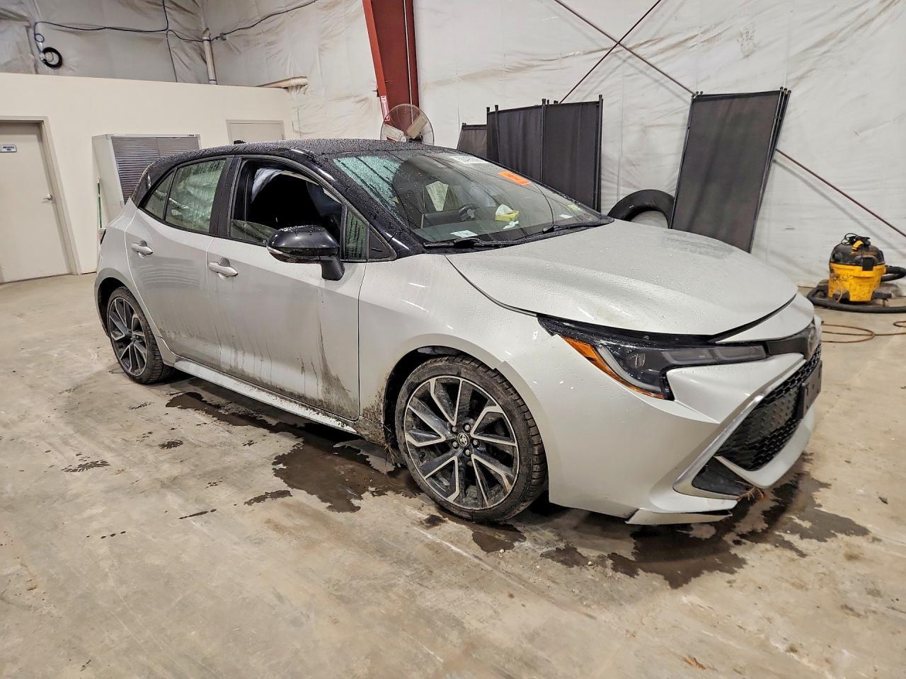 2020 Toyota Corolla Xse - zdjęcie 4