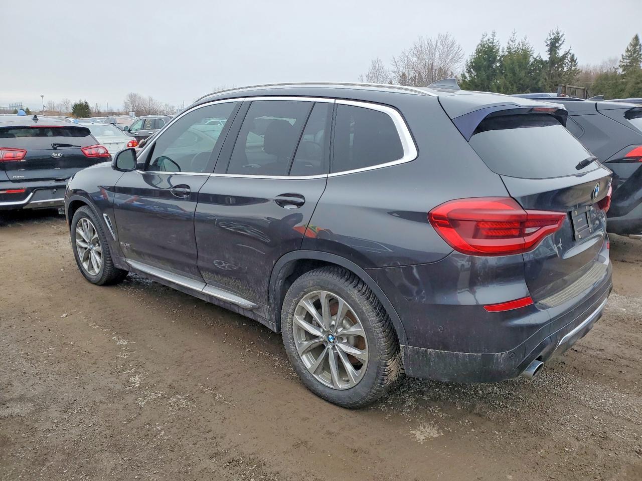 2018 BMW X3 xDrive30I - zdjęcie 2