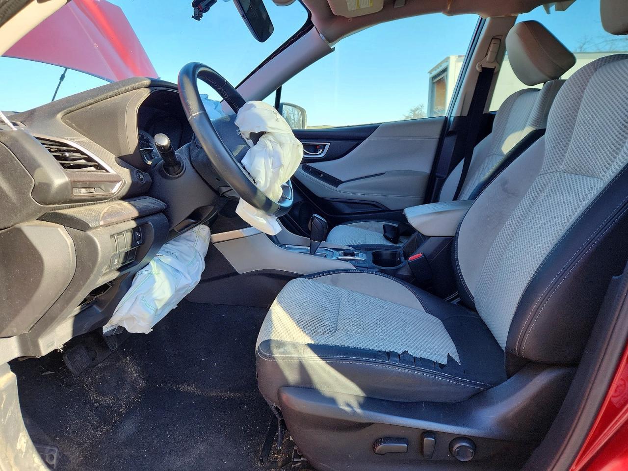 2020 Subaru Forester Premium - zdjęcie 7