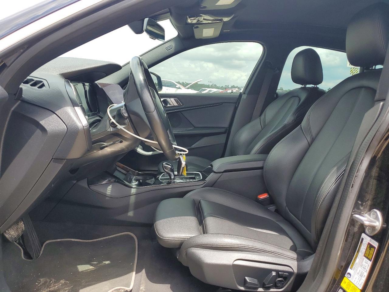 2021 BMW 228Xi - zdjęcie 7
