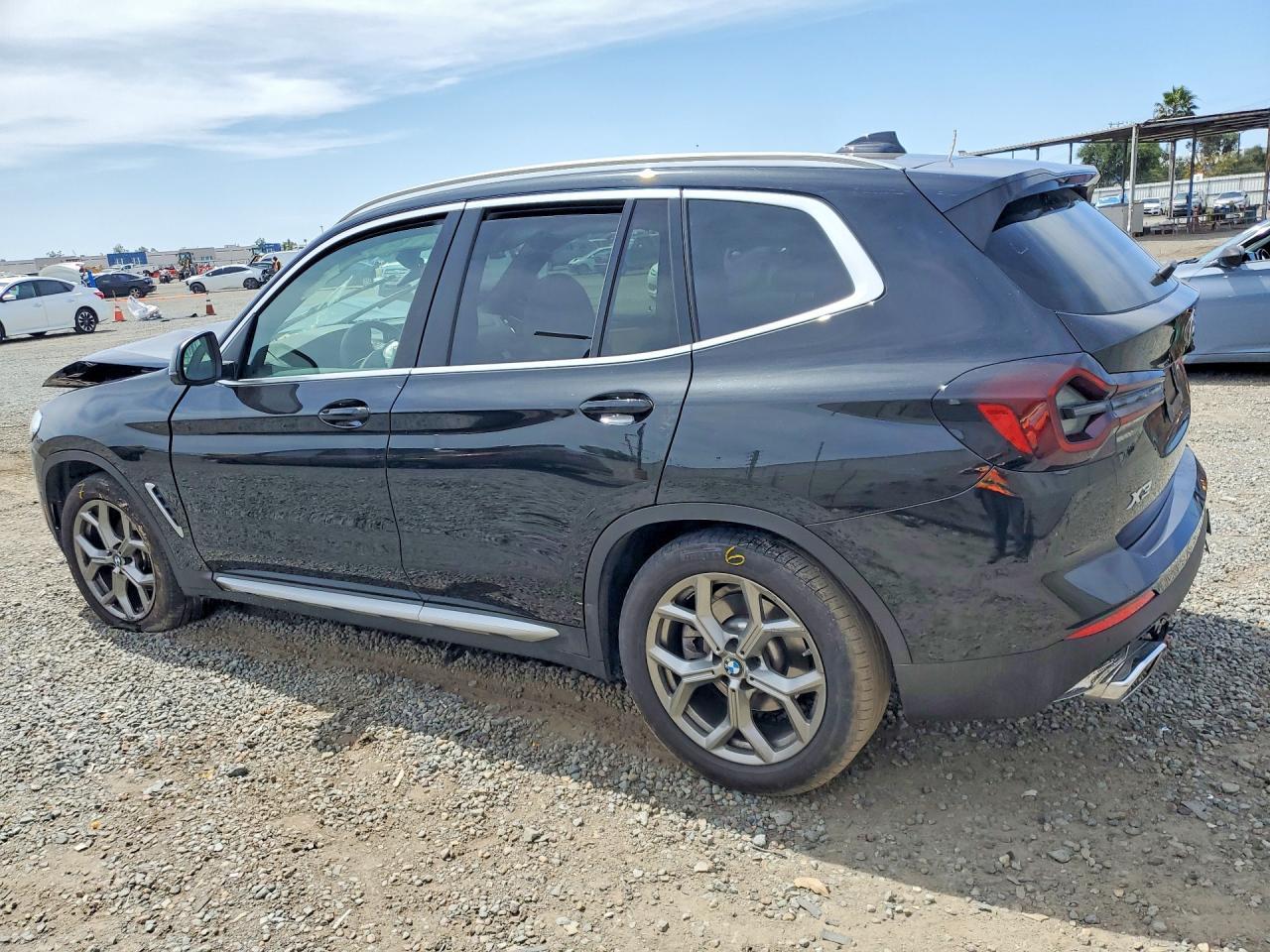2024 BMW X3 xDrive30I - zdjęcie 2