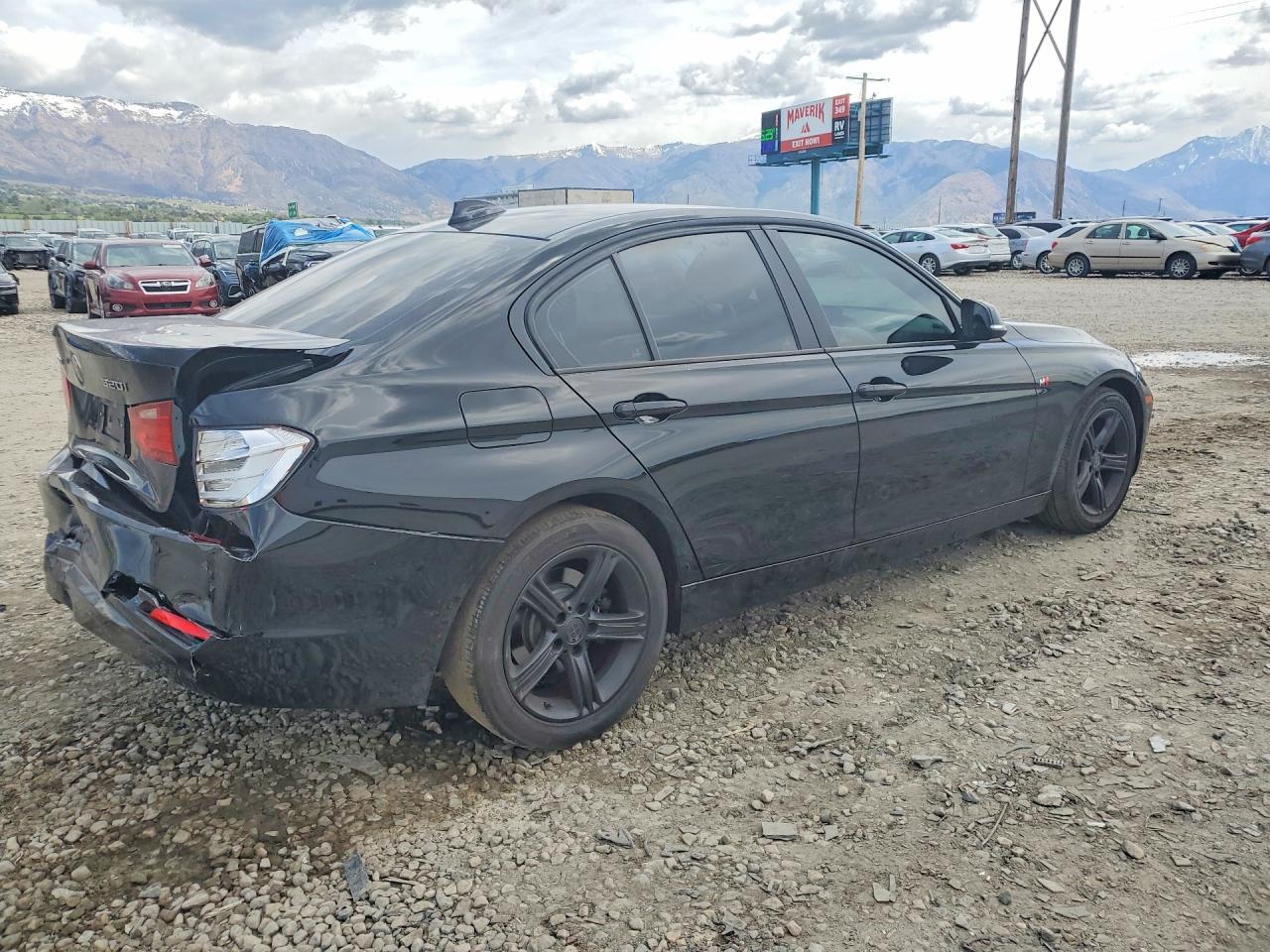 2014 BMW 320 I xDrive - zdjęcie 3