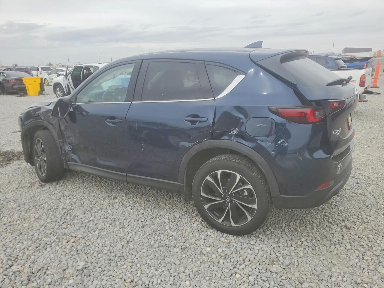 2023 Mazda Cx-5 Premium Plus - zdjęcie 2