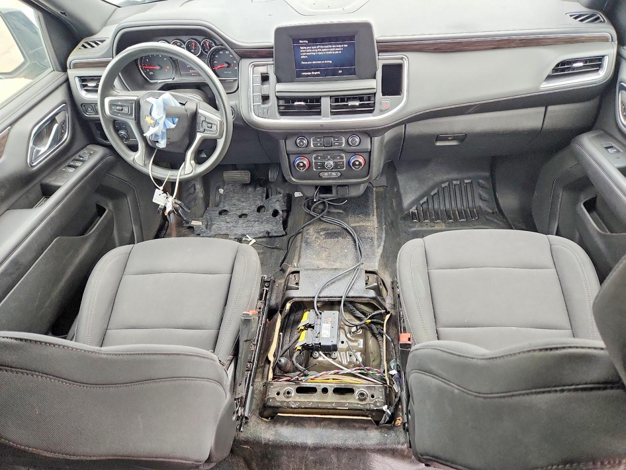 2022 Chevrolet Tahoe C1500 - zdjęcie 8