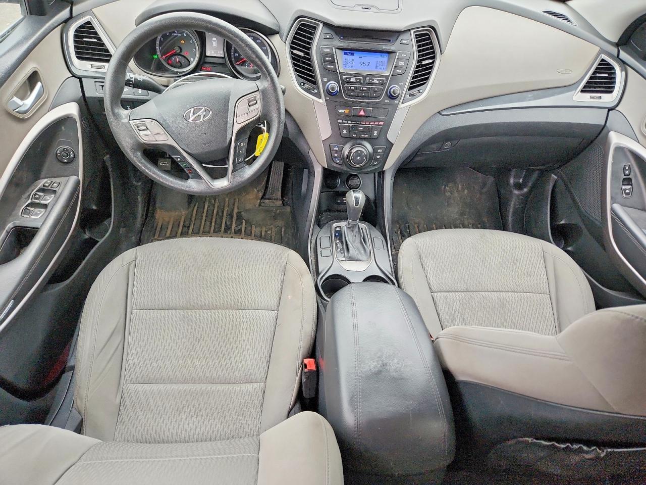 2015 Hyundai Santa Fe Sport 2.4L - zdjęcie 8
