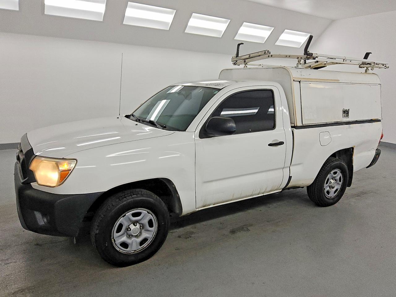 2014 Toyota Tacoma Base - zdjęcie główne
