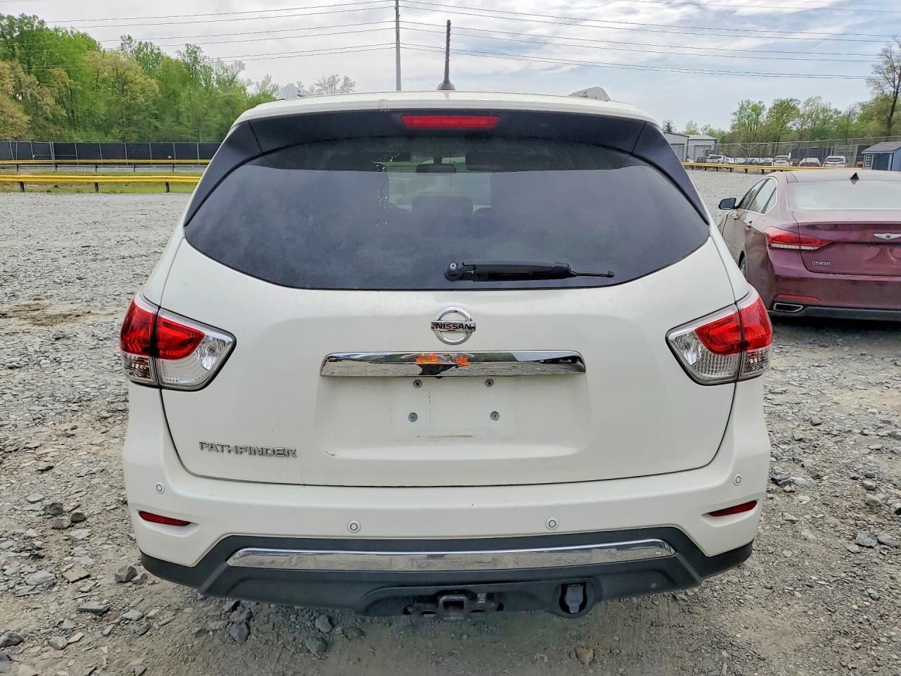 2014 Nissan Pathfinder S - zdjęcie 6
