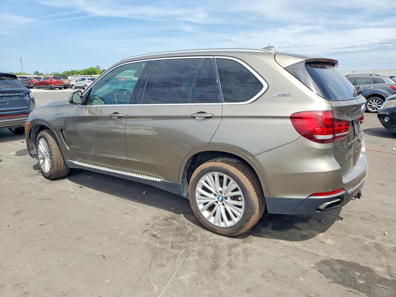 2017 BMW X5 Xdr40E - zdjęcie 2