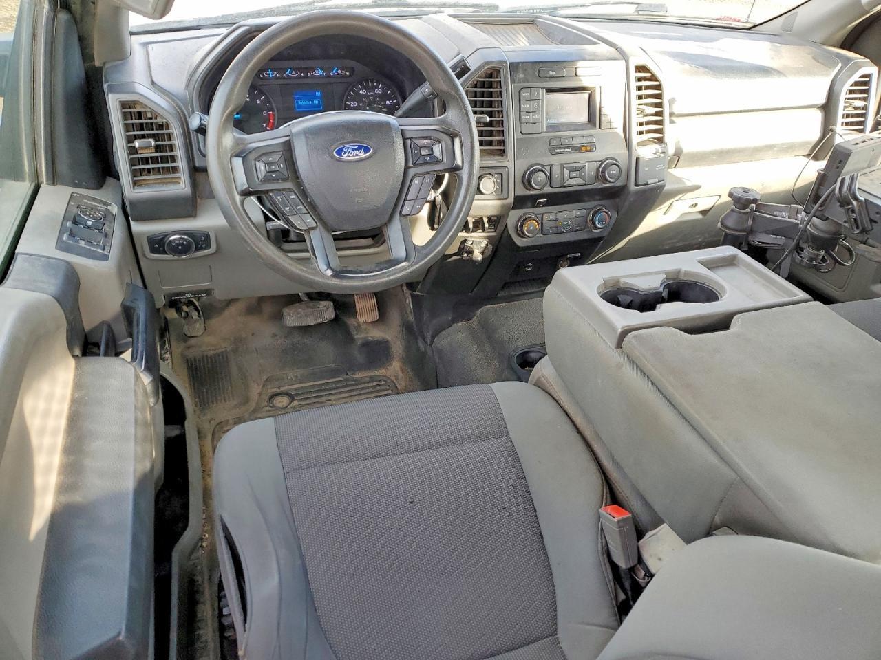 2019 Ford F350 Super Duty - zdjęcie 8