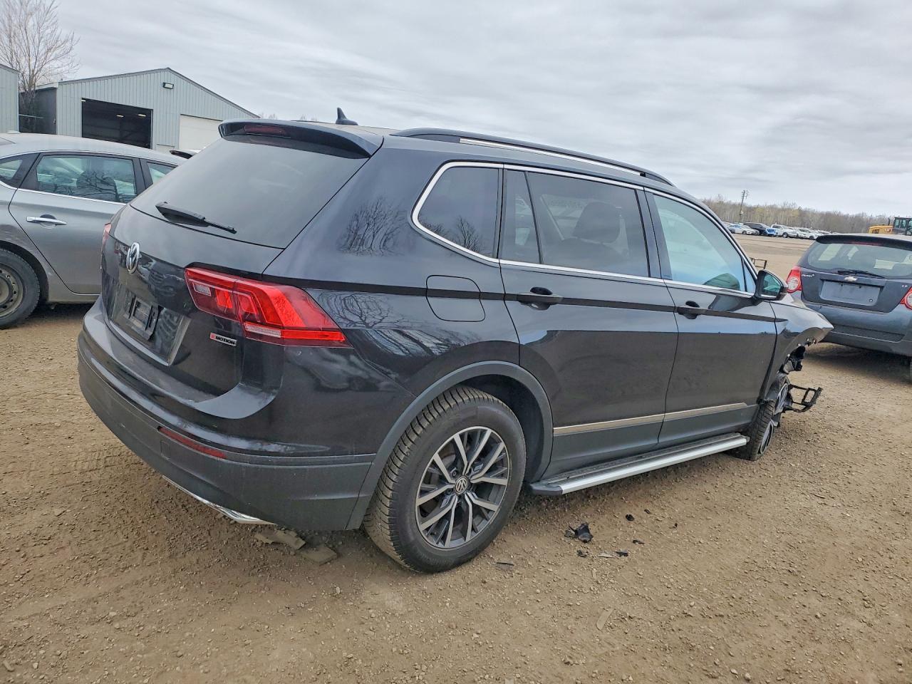 2021 Volkswagen Tiguan Se - zdjęcie 3