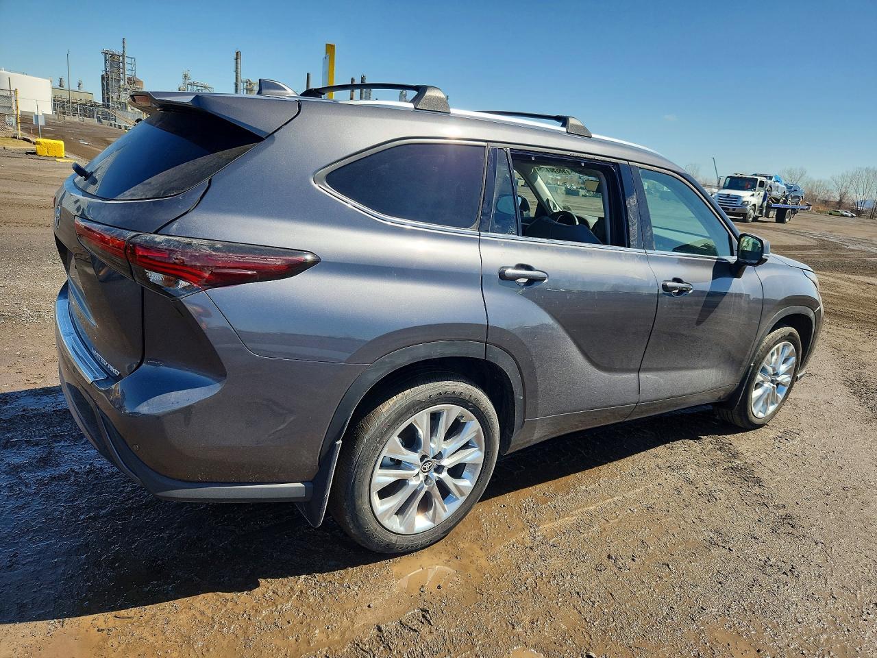 2024 Toyota Highlander Limited - zdjęcie 3