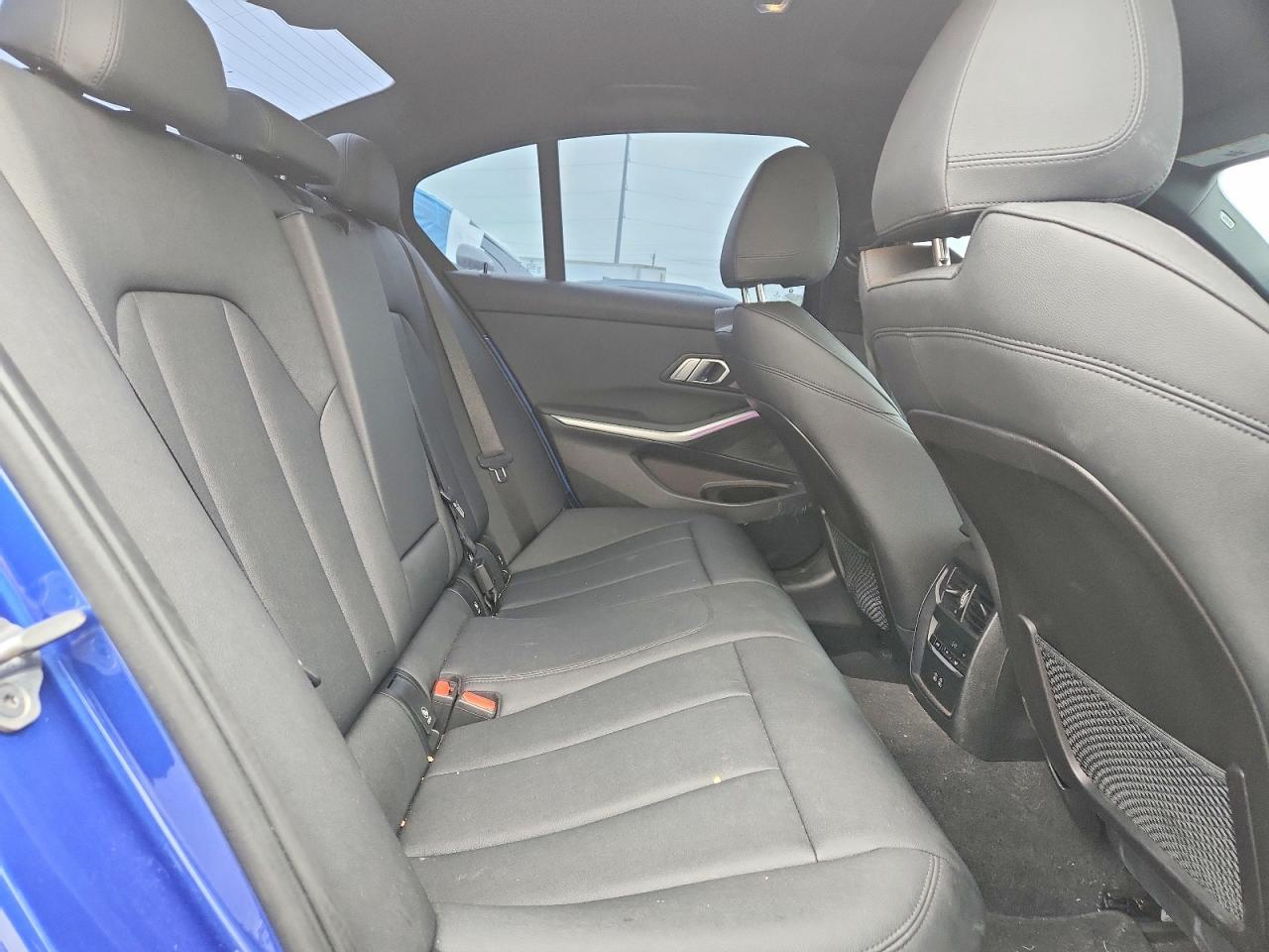 2021 BMW M340I - zdjęcie 10
