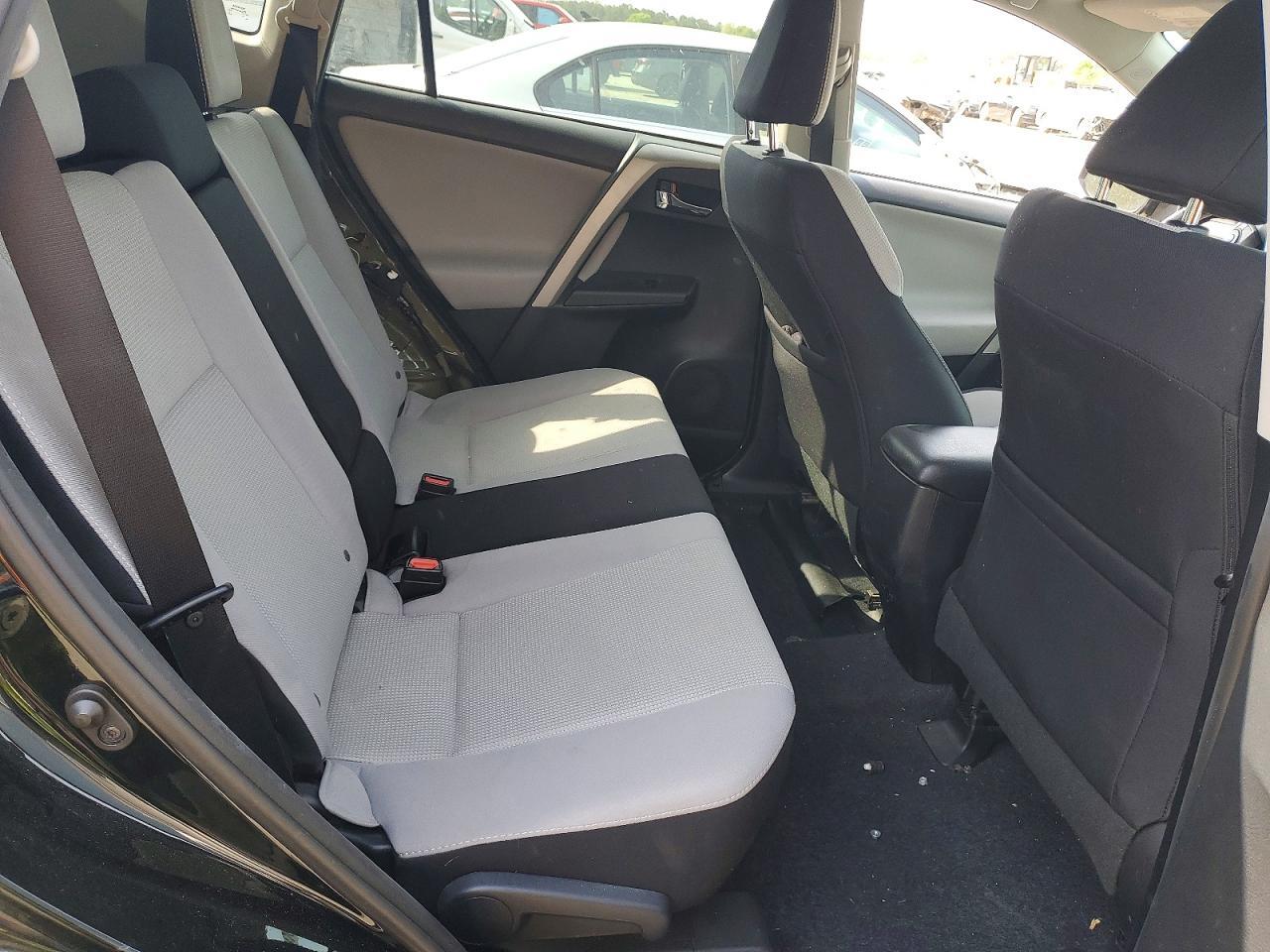 2016 Toyota Rav4 Xle - zdjęcie 11