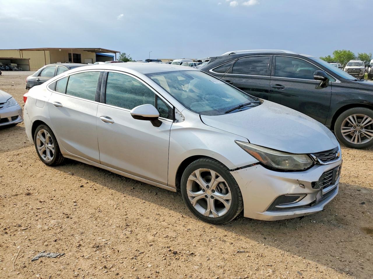 2017 Chevrolet Cruze - zdjęcie 4