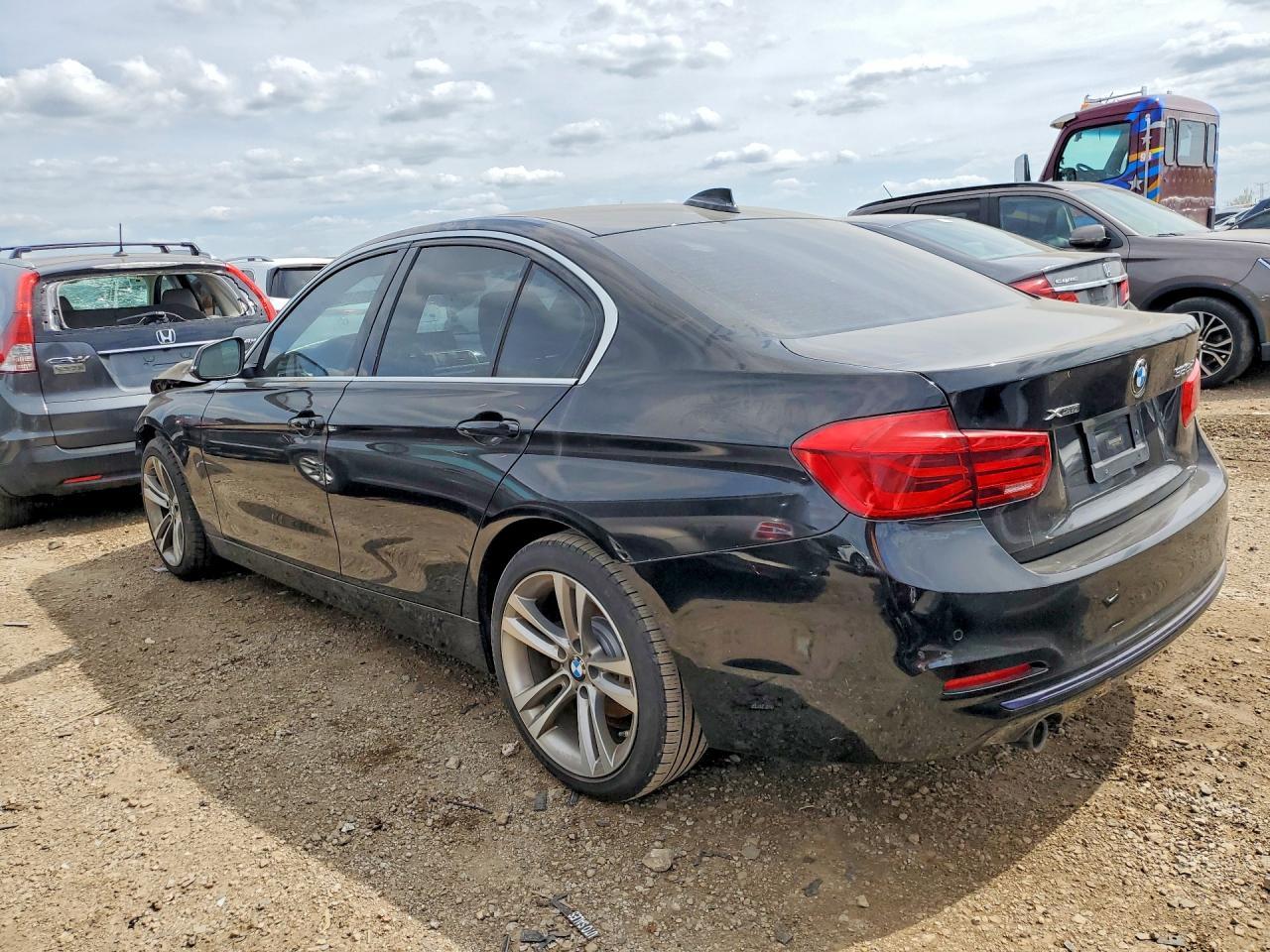 2018 BMW 328 D xDrive - zdjęcie 2