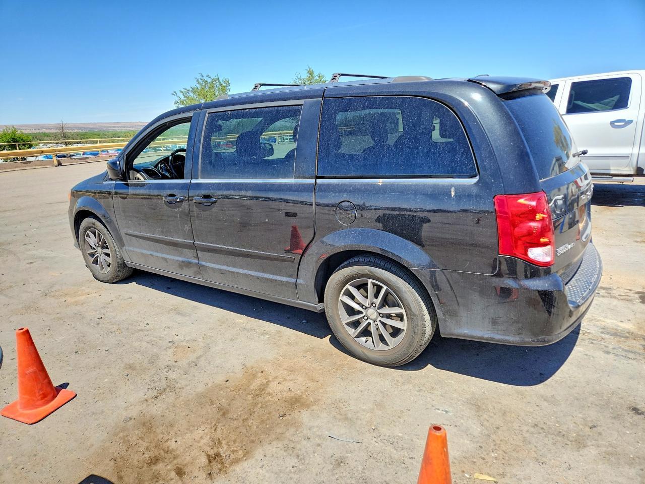 2017 Dodge Grand Caravan Sxt - zdjęcie 2