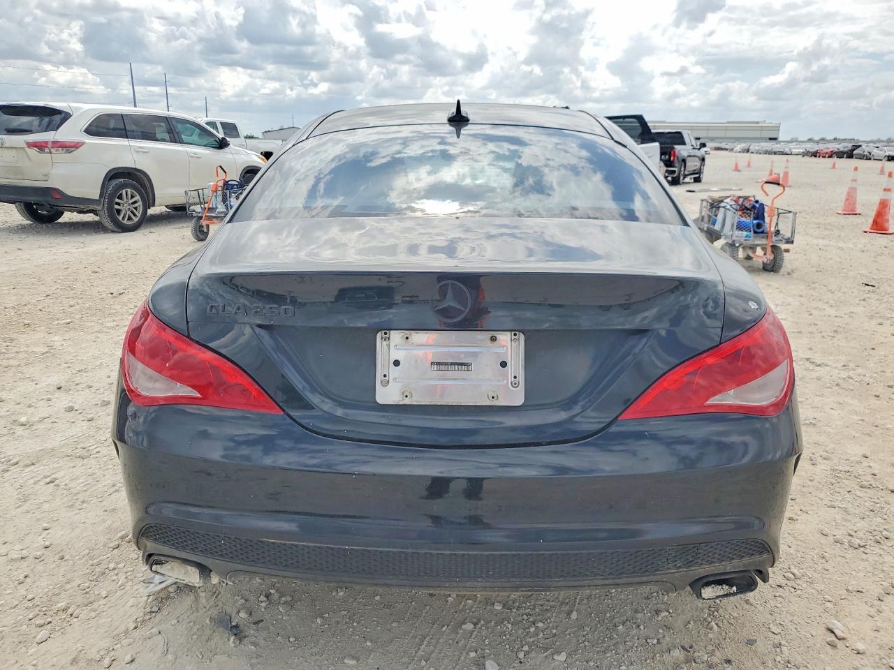 2014 Mercedes-Benz Cla 250 - zdjęcie 6