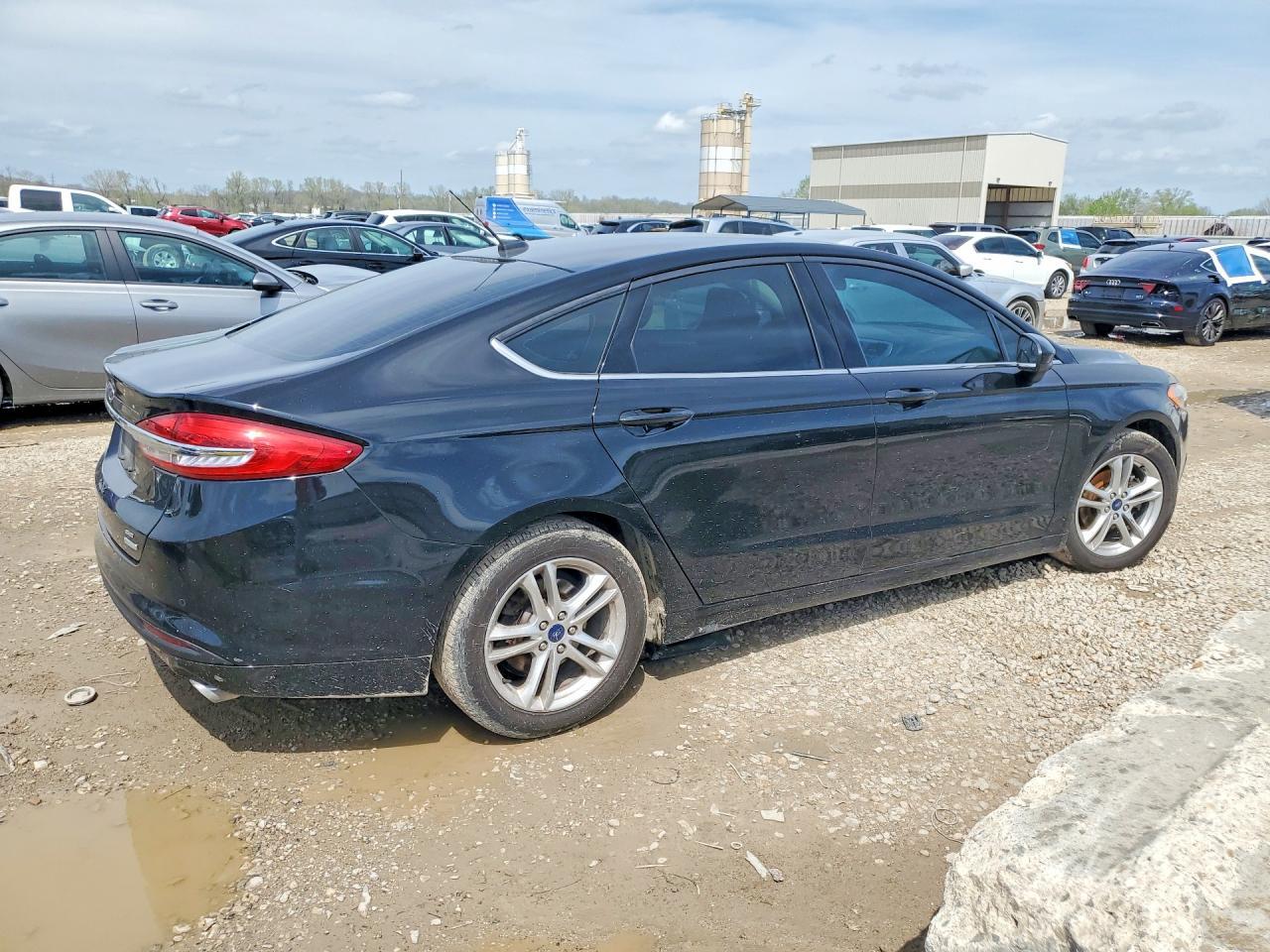 2018 Ford Fusion Se - zdjęcie 3
